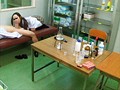 化学教師より投稿 シリーズ総集編 エロガス吸引！昏睡！2タイトル収録 理系中○生！化学実験でエロガス中毒！昏睡ガス中毒事故？！エロガス効果！？チンポを求める！昏睡したところを教師は…