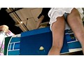アラサー狙い撃ち ゲーセンエアホッケーパンチラ盗撮4