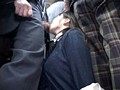 「敏感すぎてエステも出来ない早漏美淑女の股間にフニャチンから勃起するまで擦り続けたらイクまで何秒？」