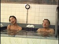 想像してみて下さい。もしも艶やか熟女と二人きりでお風呂に入っていて勃起したチ○ポを見られたら…