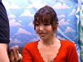 顔出し素人娘のセンズリしている真横でチ○ポ飴やらしくフェラチオして下さい！時々、生フェラ 2