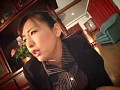 美熟女の午後は妄想おもらし三昧 松本亜璃沙