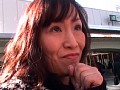 通りすがりのオバチャンを拝み倒して中出しセックス （DOD）