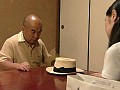世間のモノ笑いの種 とっつあんが嫁を/婿がおっかさんを/おやじが娘をハラませた （DOD）