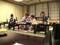 温泉旅館で出会った美人妻を夜這い