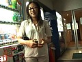 素人娘スケスケ夕立盗撮！！