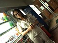 素人娘スケスケ夕立盗撮！！