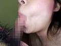 エロ人妻のいやらし～いバキュームフェラ