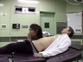 某有名私立医大猥褻外科部長盗撮 医療器具メーカーの美人セールスガールを権力で弄ぶ映像