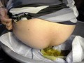 街行く清楚な人妻をナンパして浣腸＆中出しFUCK！