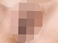 ピタパン家政婦 乳首こねくり回しハードピストン『S』字絶頂イキ痴漢