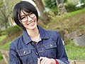 【数量限定】新人大人に憧れて下着屋でバイトする脱いだらスゴい究極裸体のむっつり文系女子大生真正中出しAV出演！！ 東条蒼 生写真3枚付き