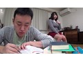 『ねぇ、姉さん（母さん）と先生…どっちが気持ちいい？』憧れの美人家庭教師しかも巨乳に媚薬を飲ませてヤル気にさせた…と思ったら、姉さん（母さん）も飲んでしまい発情メス化！先生と僕がハメハメしているところに突然乱入してきた…【激安アウトレット】