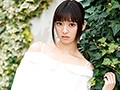 【数量限定】新人 19歳AVデビュー FIRST IMPRESSION 136 純心少女 ―幼くも力強い大きな瞳の少女― もなみ鈴 （ブルーレイディスク） 生写真5枚付き